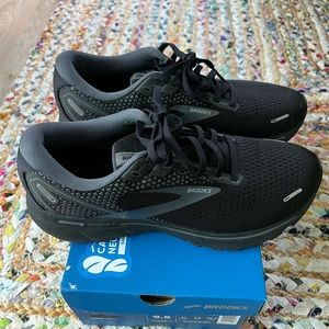 Brooks Ghost 14